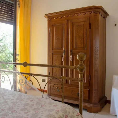 Terra Cesarea Oda ve Kahvaltı 4*