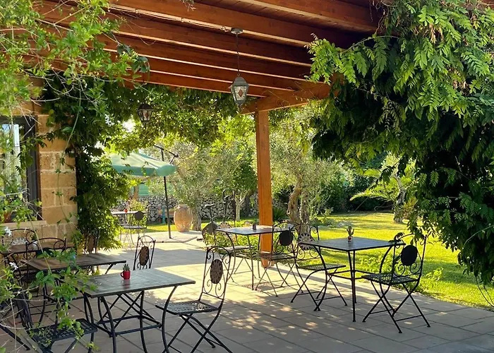 Terra Cesarea Nocleg ze śniadaniem 4*